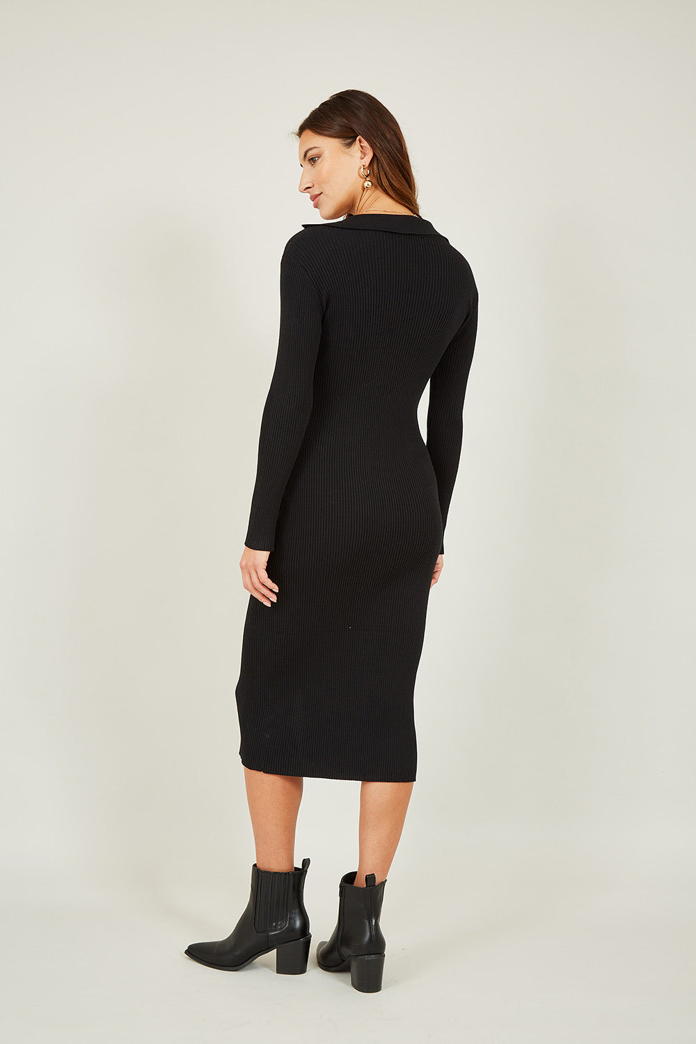 Mela Black Knitted Fitted Midi Dress With Buttons Mela