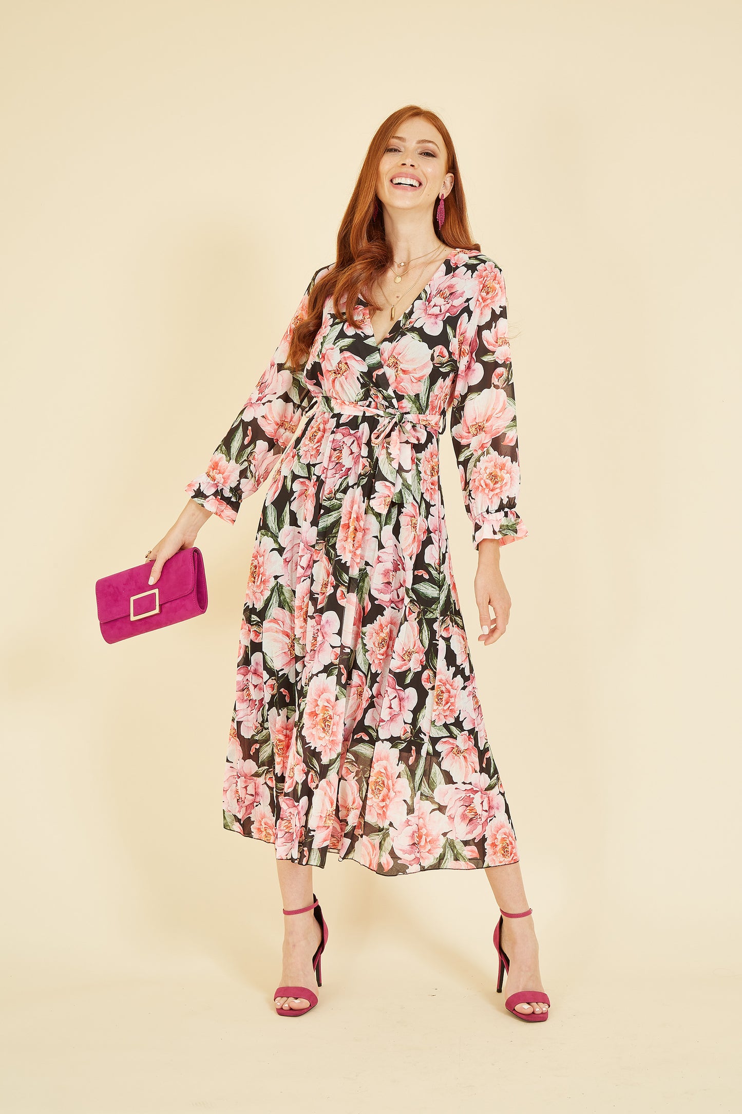 Yumi Black Rose Print Pleated Midi Dress Yumi