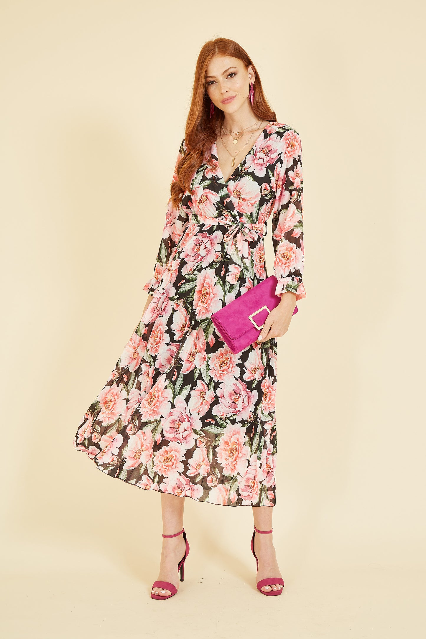 Yumi Black Rose Print Pleated Midi Dress Yumi