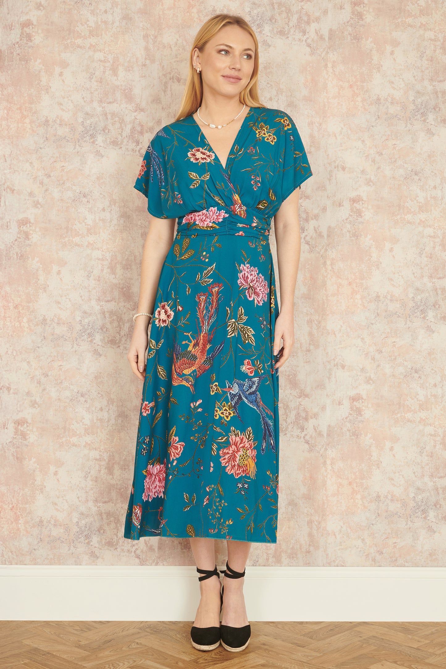 Yumi Teal Bird and Floral Print Ruched Waist Kimono Midi Dress DRES Day Yumi