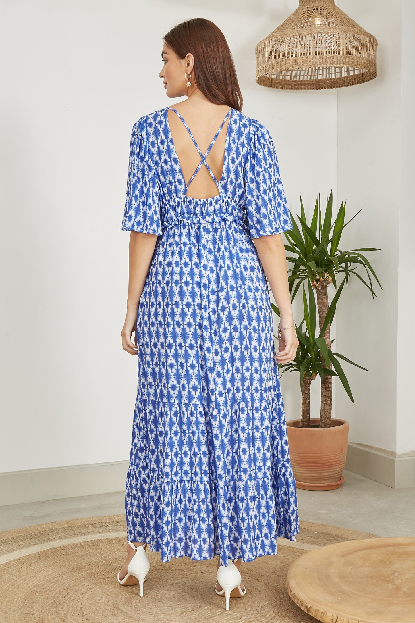 Yumi Blue Aztec Print Maxi Dress With Cross Over Back DRES Day Yumi