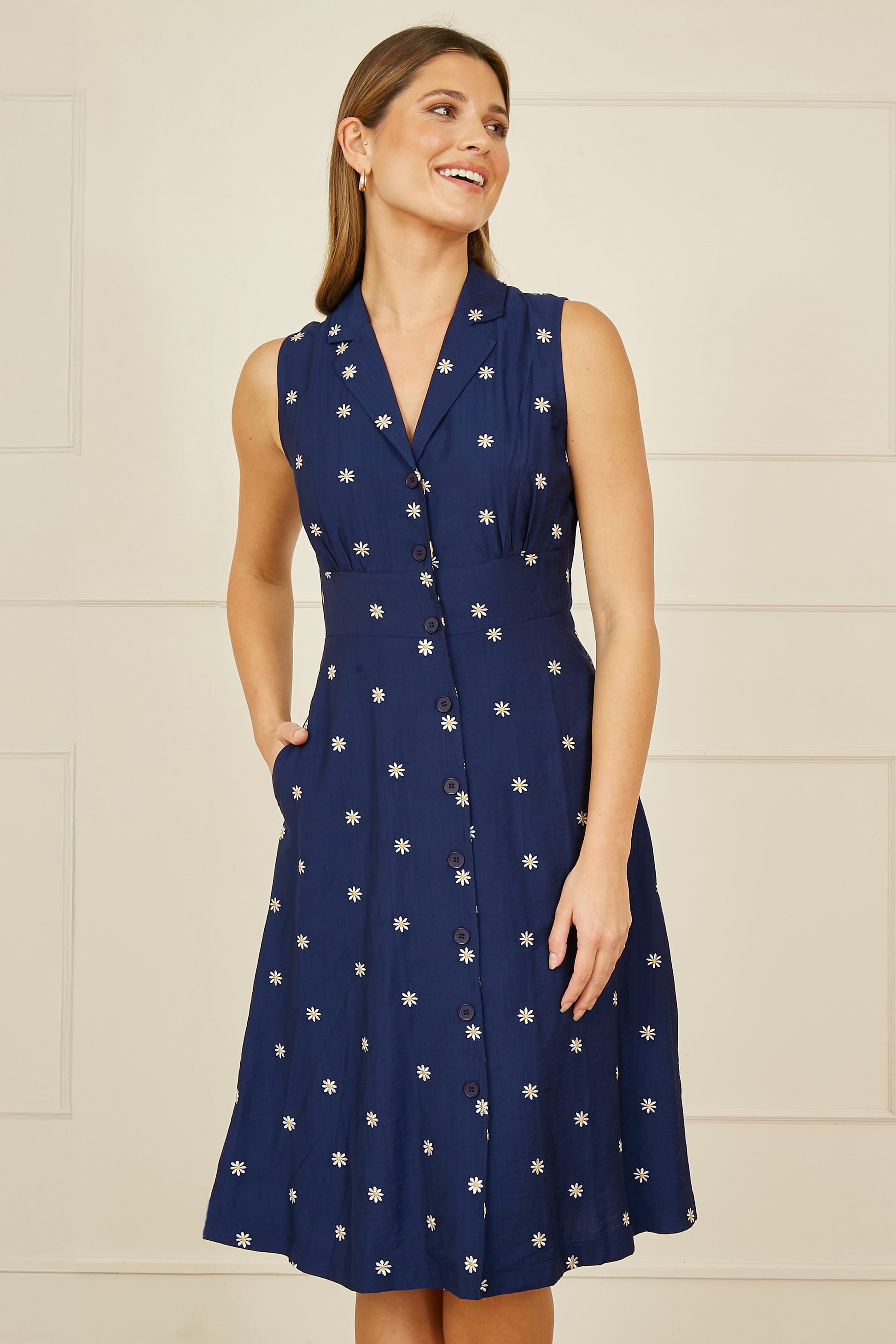 Yumi Navy Daisy Print Sleeveless Shirt Dress DRES Day Yumi