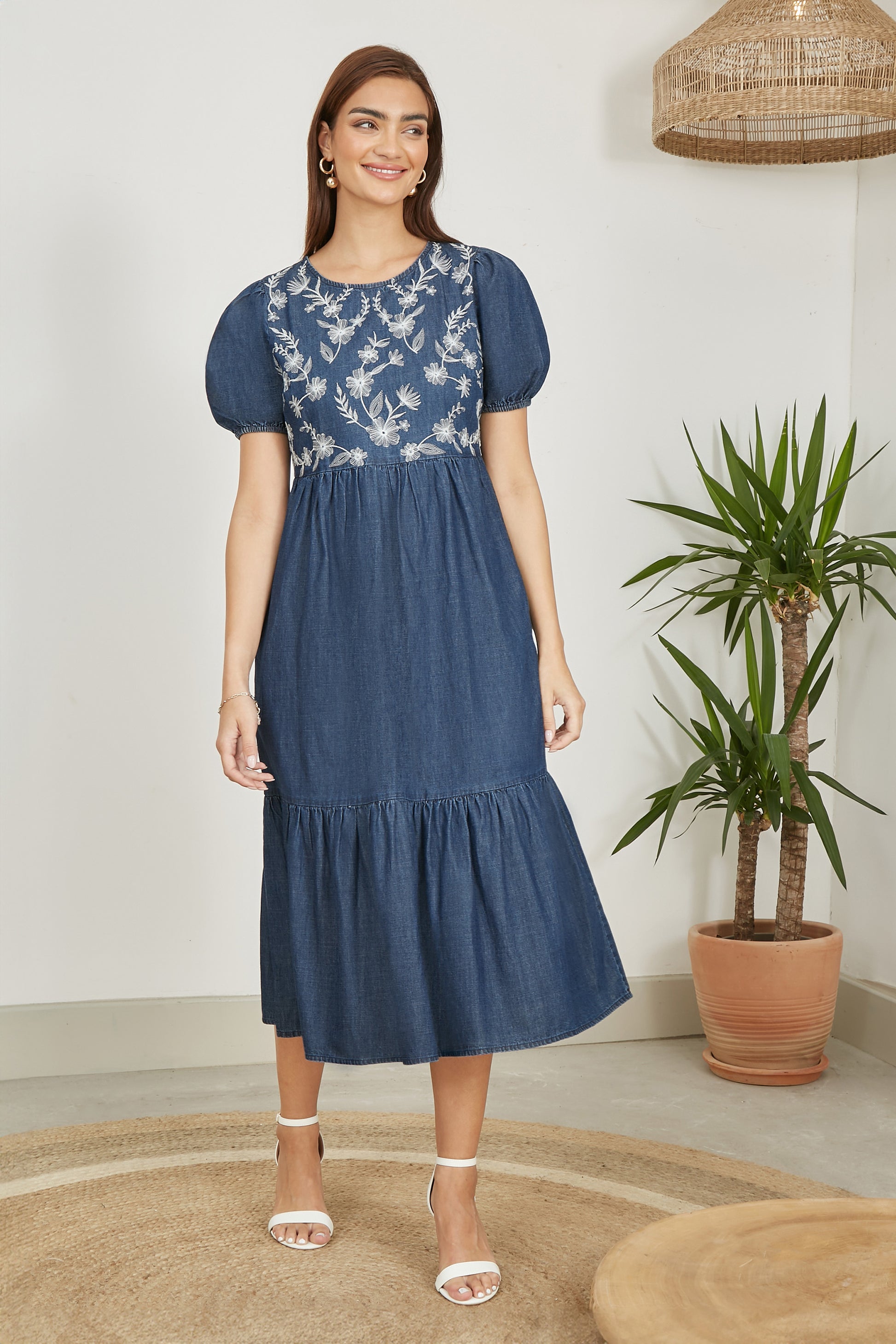 Yumi Blue Chambray Denim Midi Dress With Embroidery And Puff Sleeves DRES Day Yumi