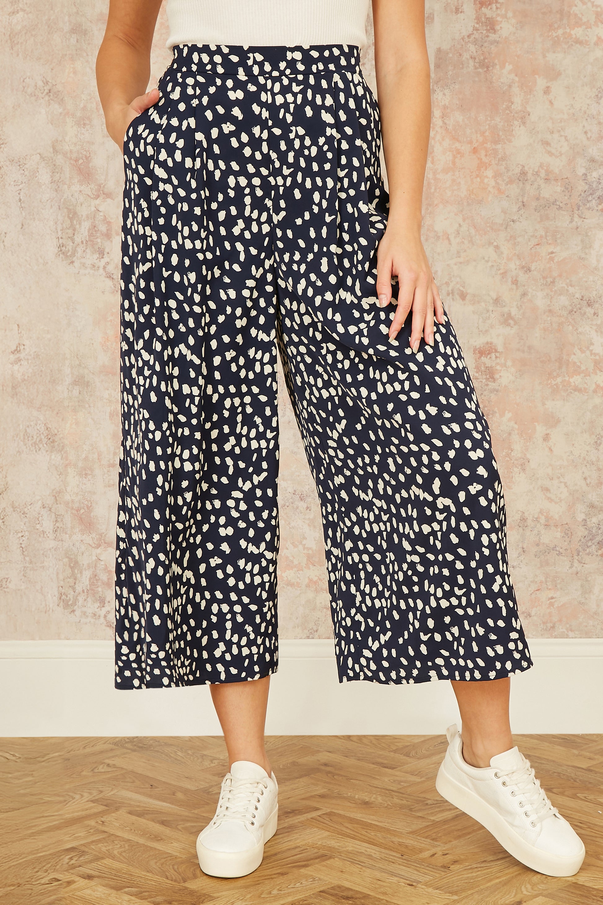 Yumi Navy Dash Print Culottes Culottes Yumi