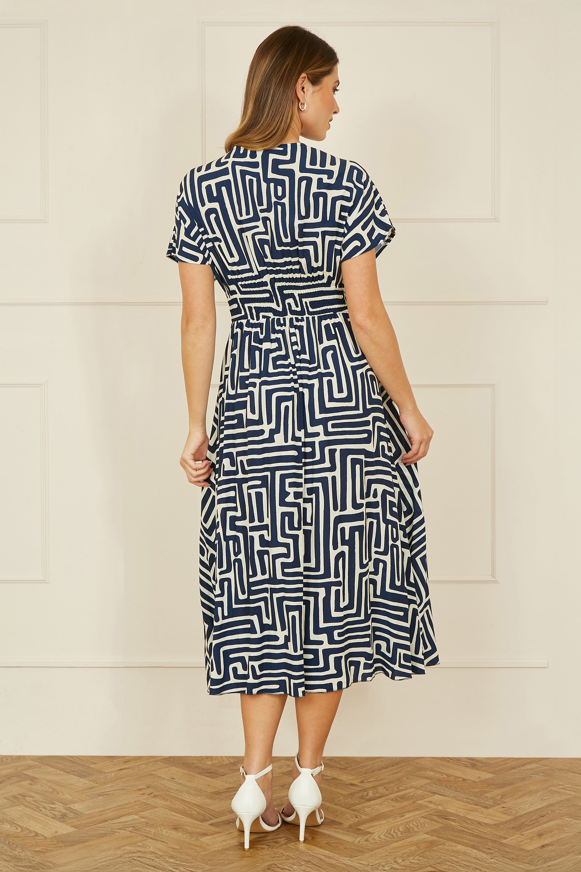 Yumi Navy Geometric Print Ruched Waist Midi Dress With Kimono Sleeves DRES Day Yumi