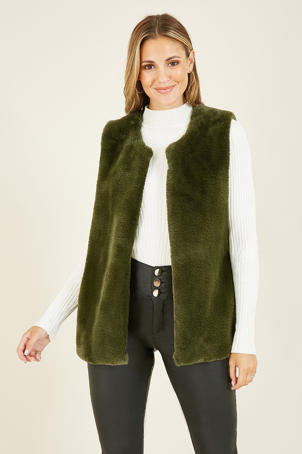 Yumi Green Faux Fur Coat Yumi