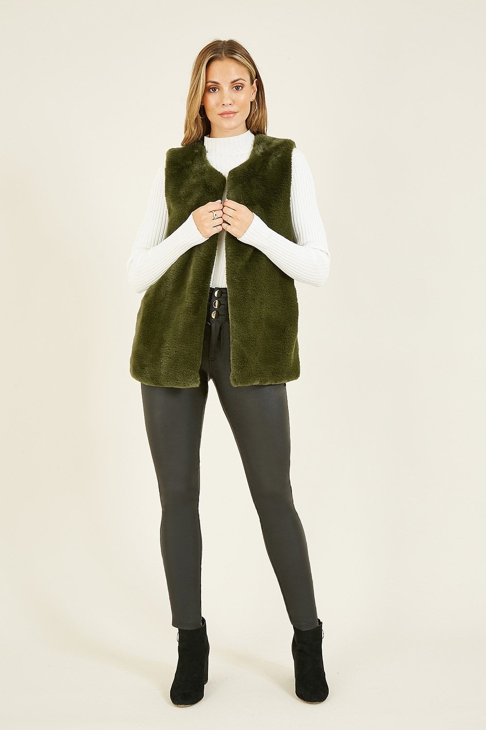 Yumi Green Faux Fur Coat Yumi