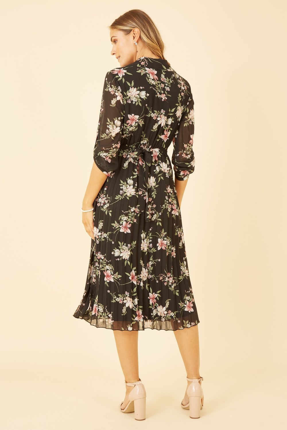 Mela Black Floral Print Midi Dress With Gold Buckle Belt Detail Yumi