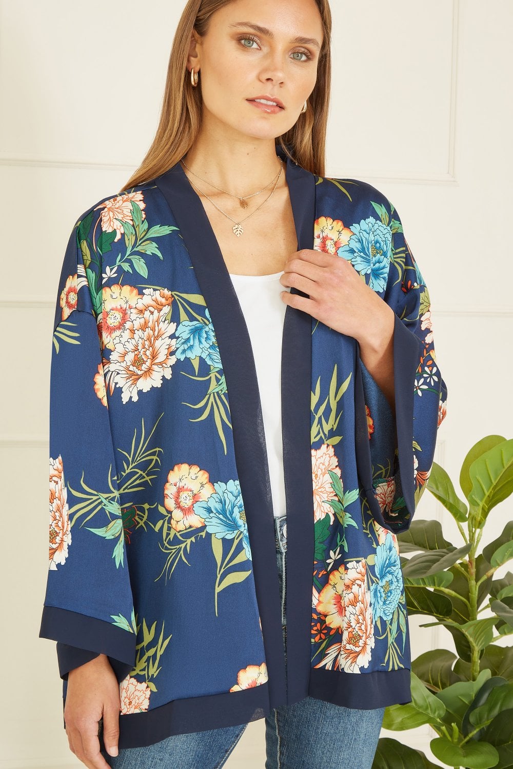 Mela Curve Navy Floral Print Satin Kimono Mela