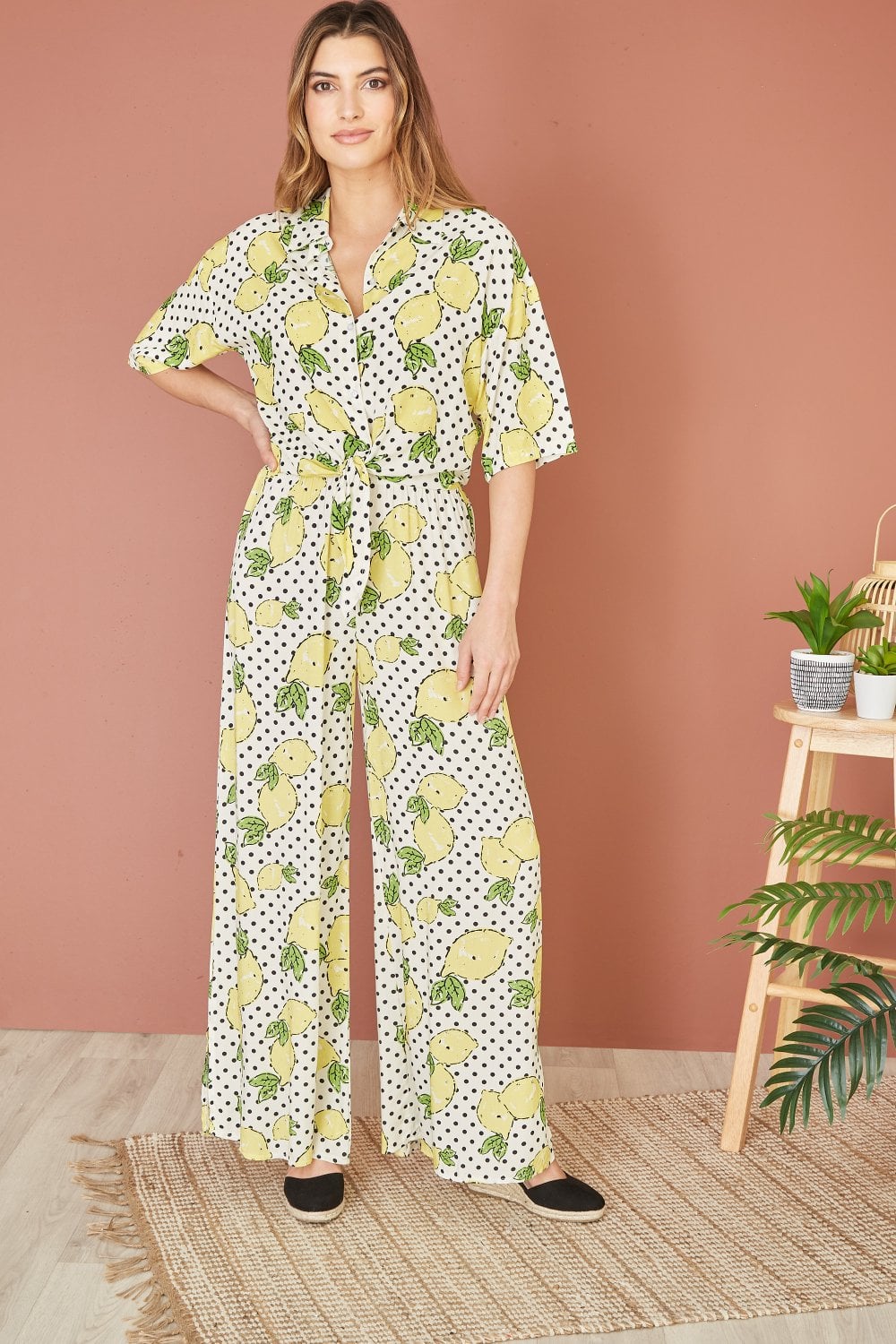 Mela White Viscose Lemon Print Tie Shirt Yumi