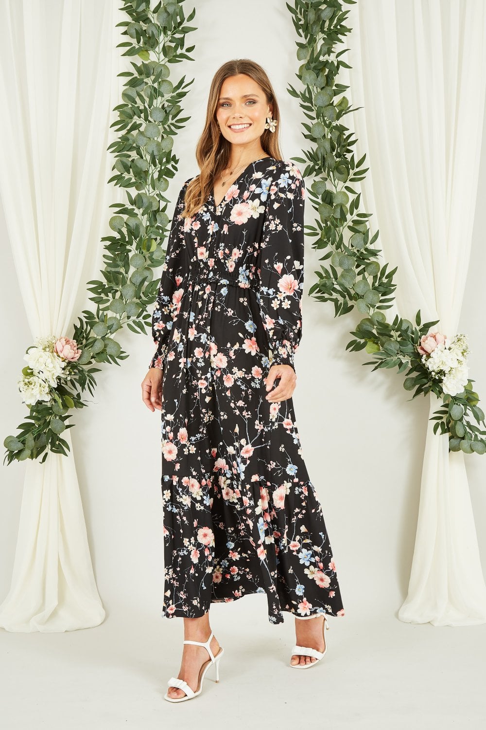 Yumi Black Blossom Floral Print Ruched Long Sleeves Midi Dress Yumi