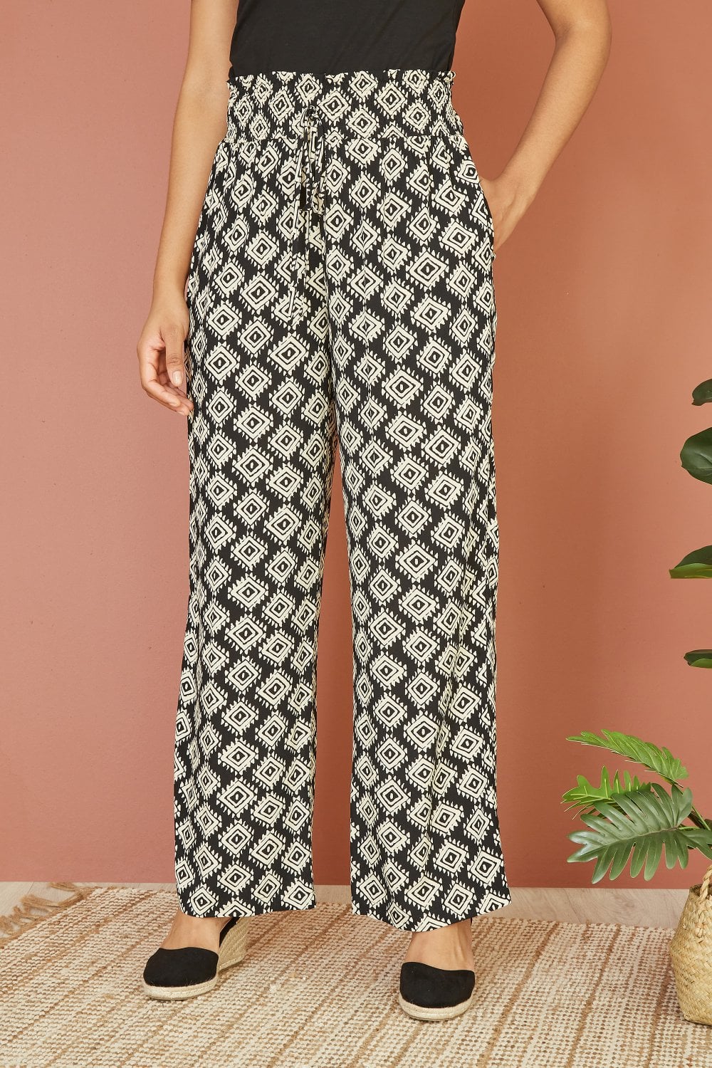 Yumi Black Geo Print Relaxed Fit Trousers Yumi