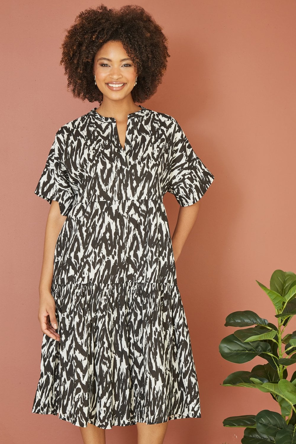 Yumi Black Organic Cotton Animal Print Tiered Tunic Dress Yumi