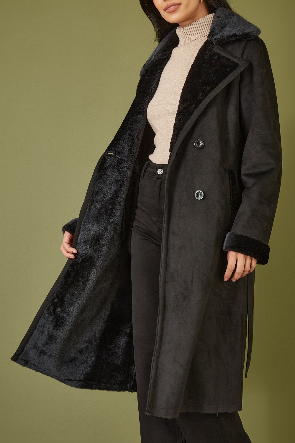 Yumi Black Trench Coat With Faux Fur Lining Yumi