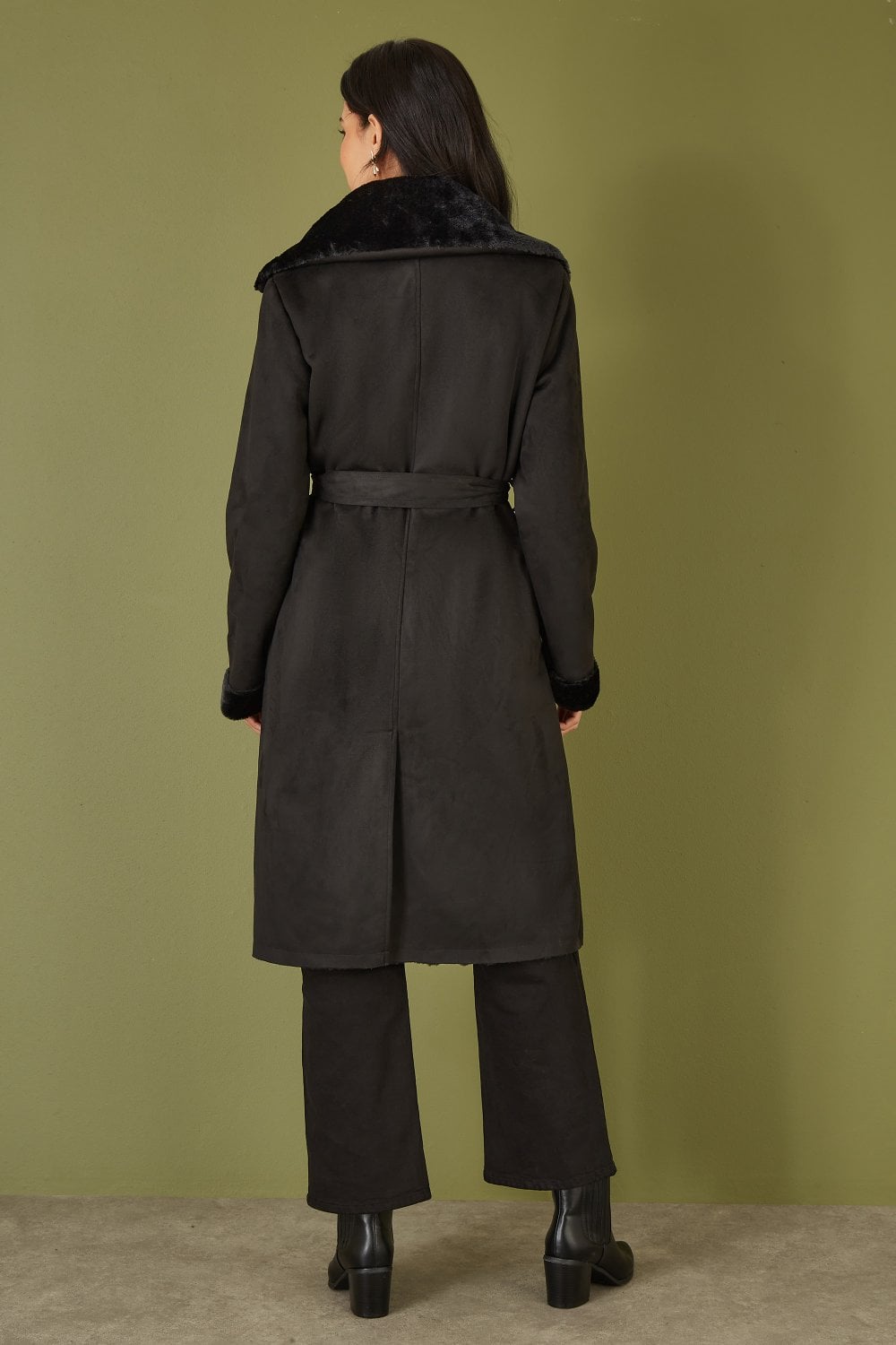 Yumi Black Trench Coat With Faux Fur Lining Yumi