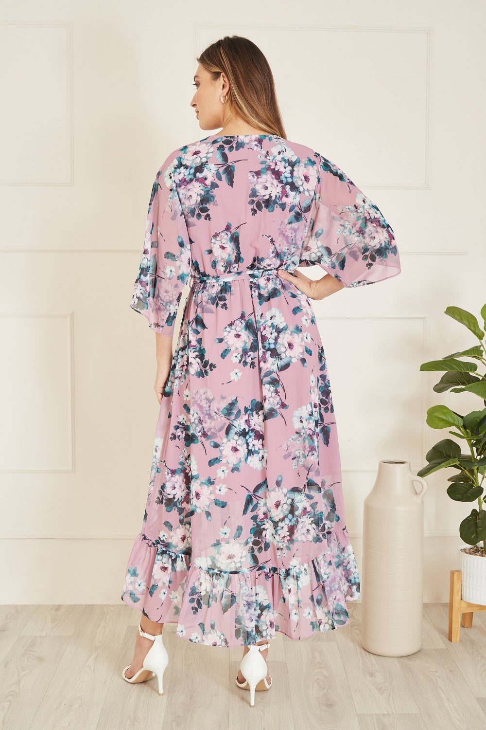 Yumi Blush Floral Kimono Dipped Hem Dress Yumi