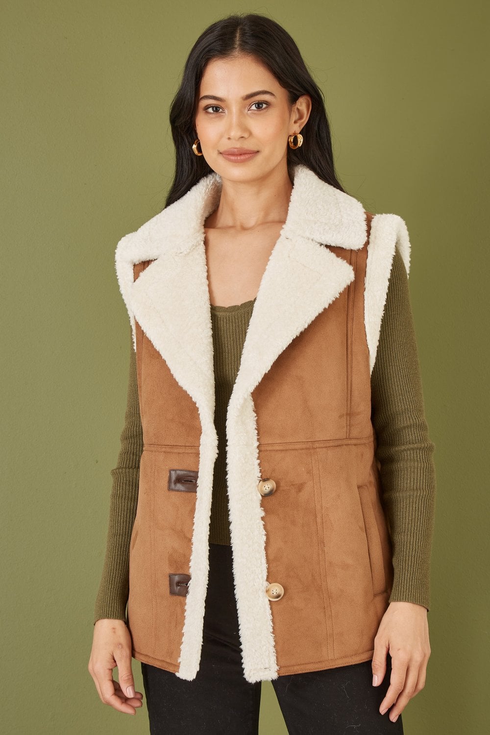 Yumi Brown Sherpa Style Button Up Gilet Yumi