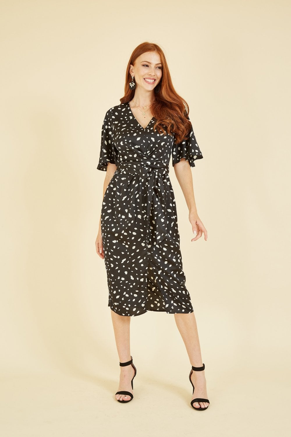 Yumi Dash Print Satin Kimono Sleeve Wrap Dress Yumi