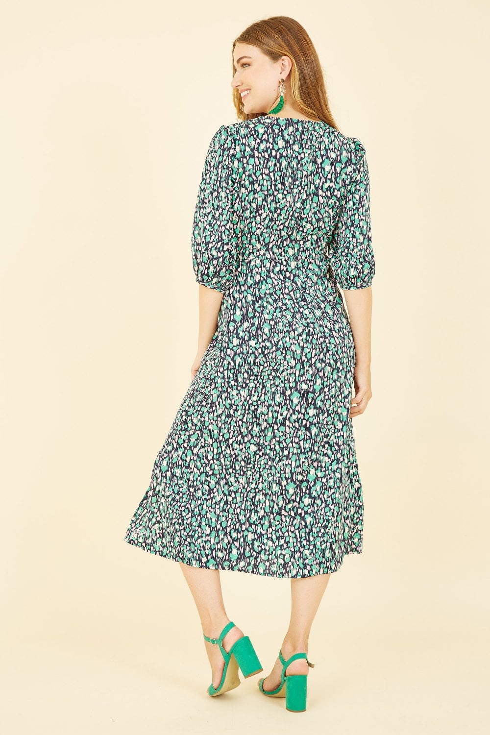 Yumi Green Abstract Animal Print Midi Dress Yumi