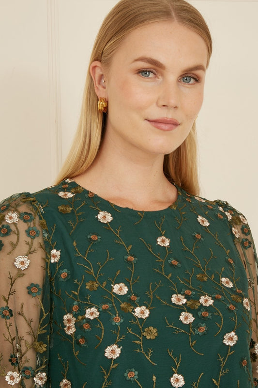 Yumi Green Floral Embroidered Long Sleeve Top Yumi