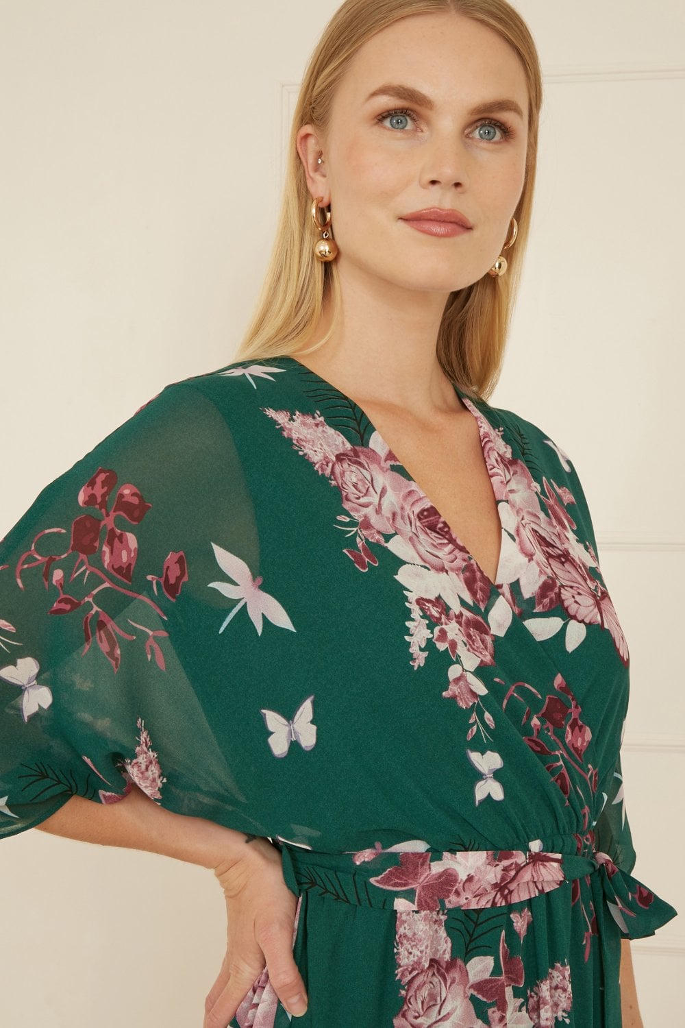 Yumi Green Floral Kimono Dipped Hem Dress Yumi