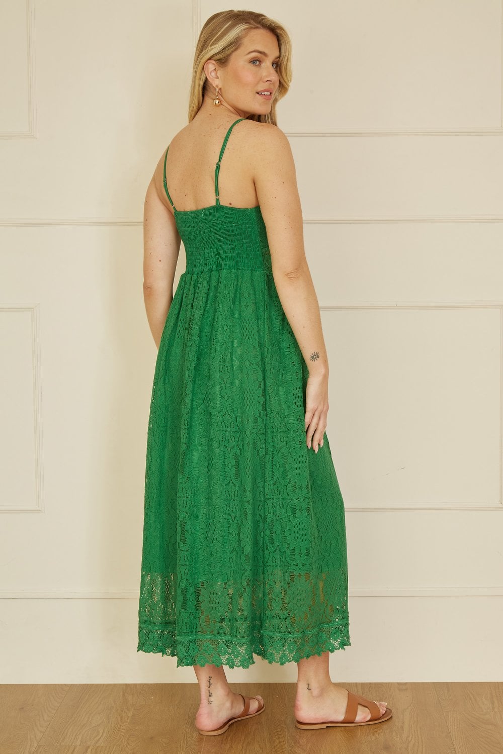 Yumi Green Lace Midi Sundress With Tassel Tie and Ruched Back Yumi