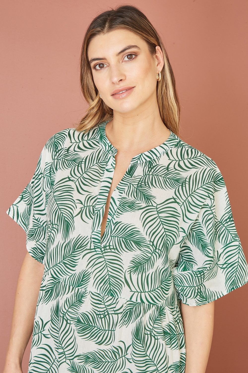 Yumi Green Organic Cotton Palm Print Tiered Tunic Dress Yumi