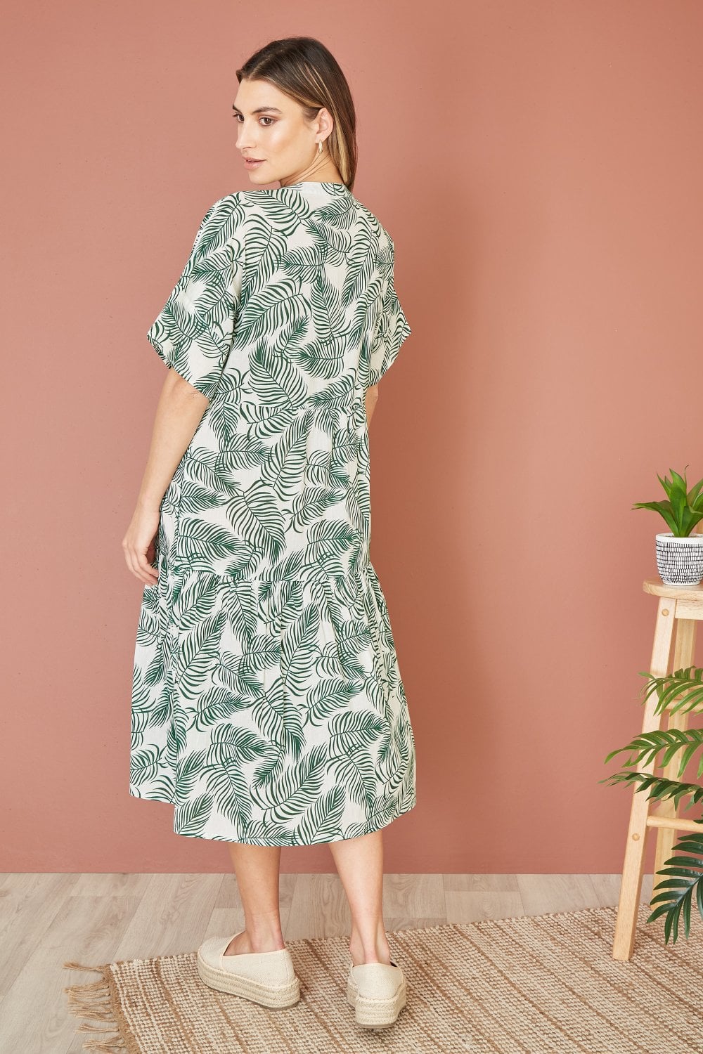 Yumi Green Organic Cotton Palm Print Tiered Tunic Dress Yumi