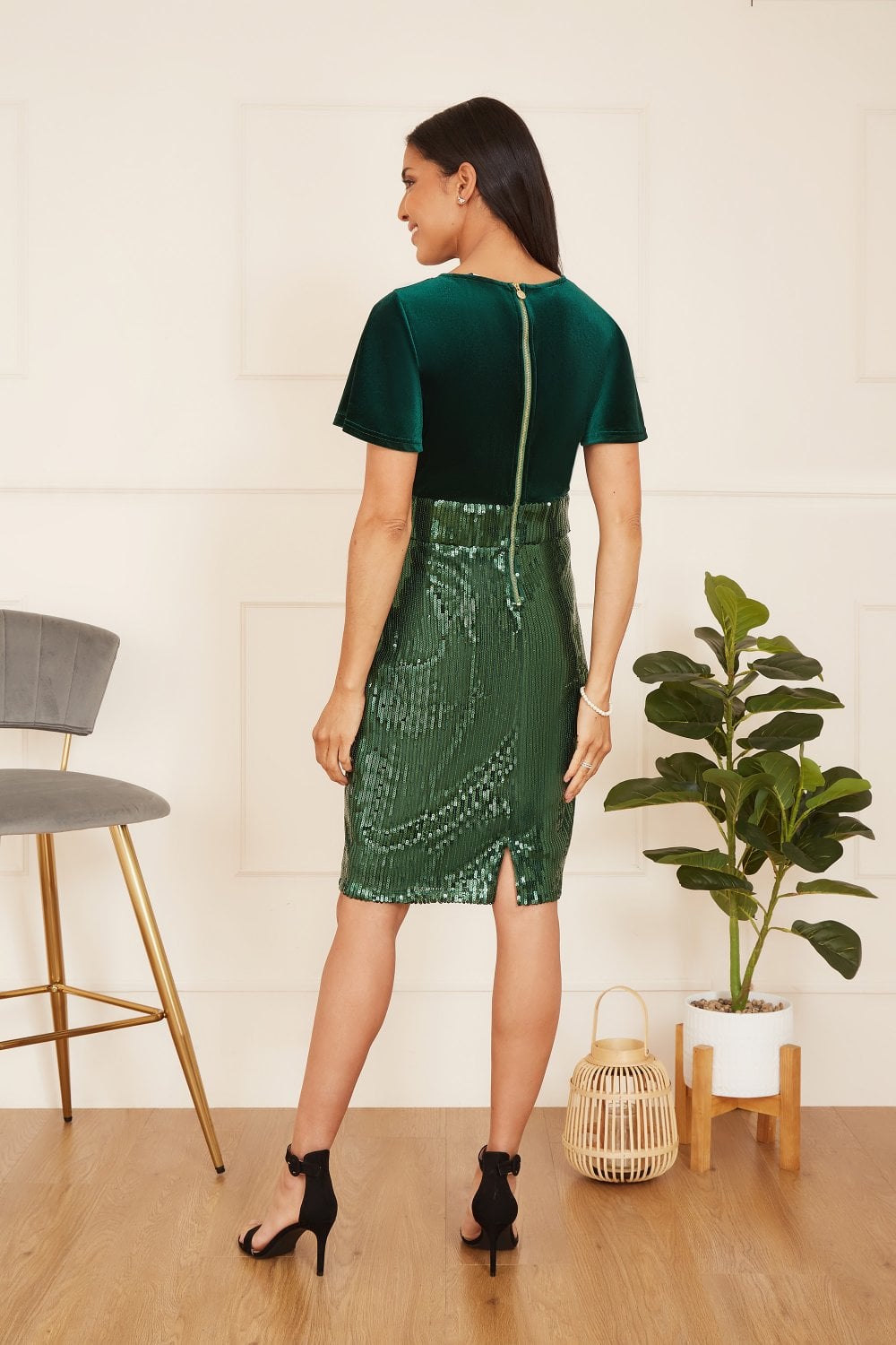 Yumi Green Velvet And Sequin Fitted Dress Yumi