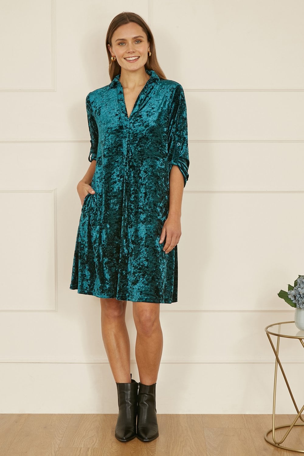 Yumi Green Velvet Tunic Dress With 3/4 Sleeves Yumi