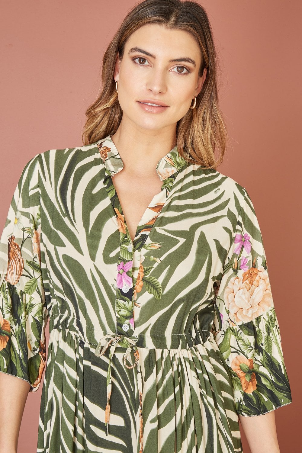 Yumi Green Viscose Zebra And Floral Print Midi Dress Yumi