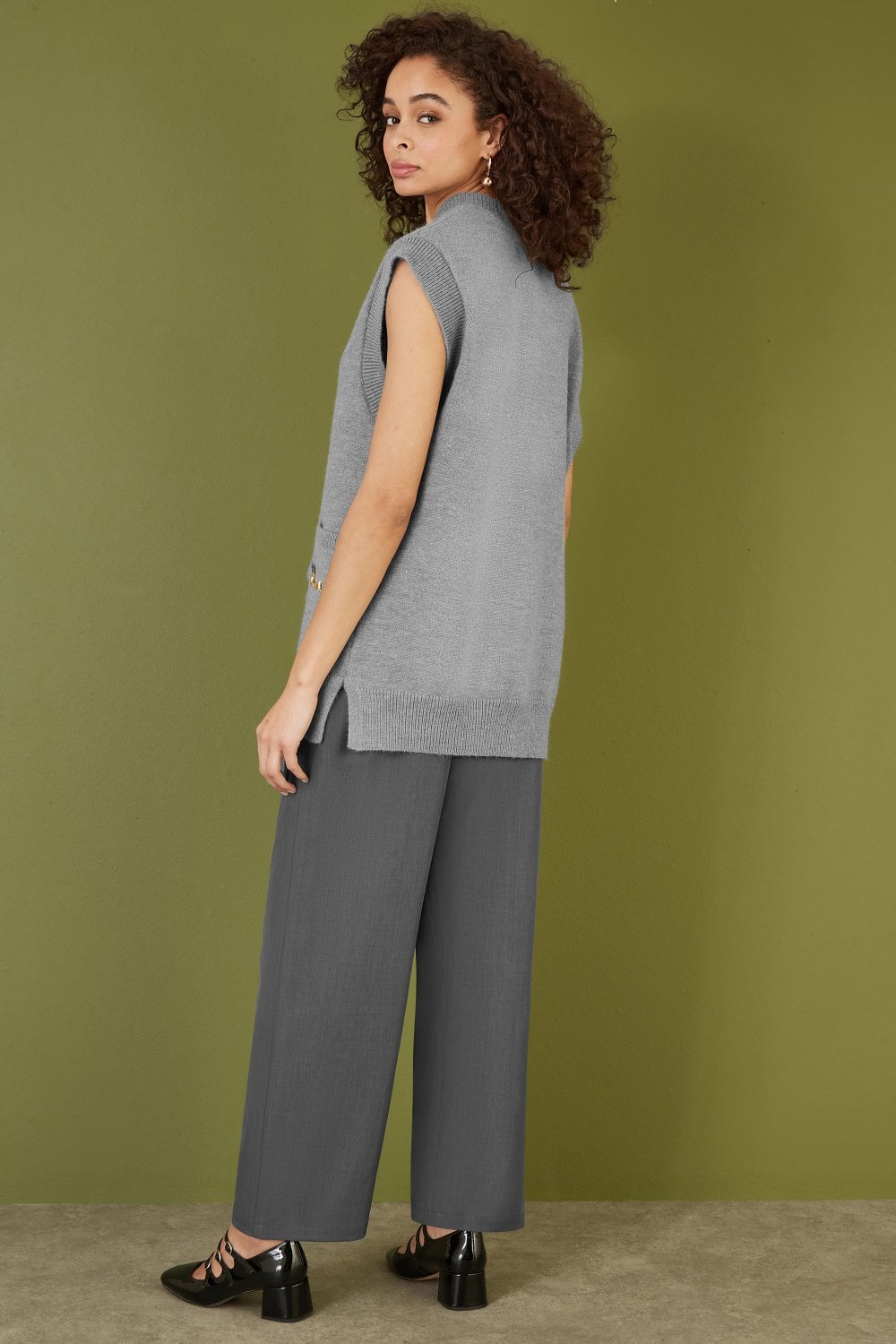 Yumi Grey Knitted Oversize Vest With Pockets And Snaffle Details Yumi