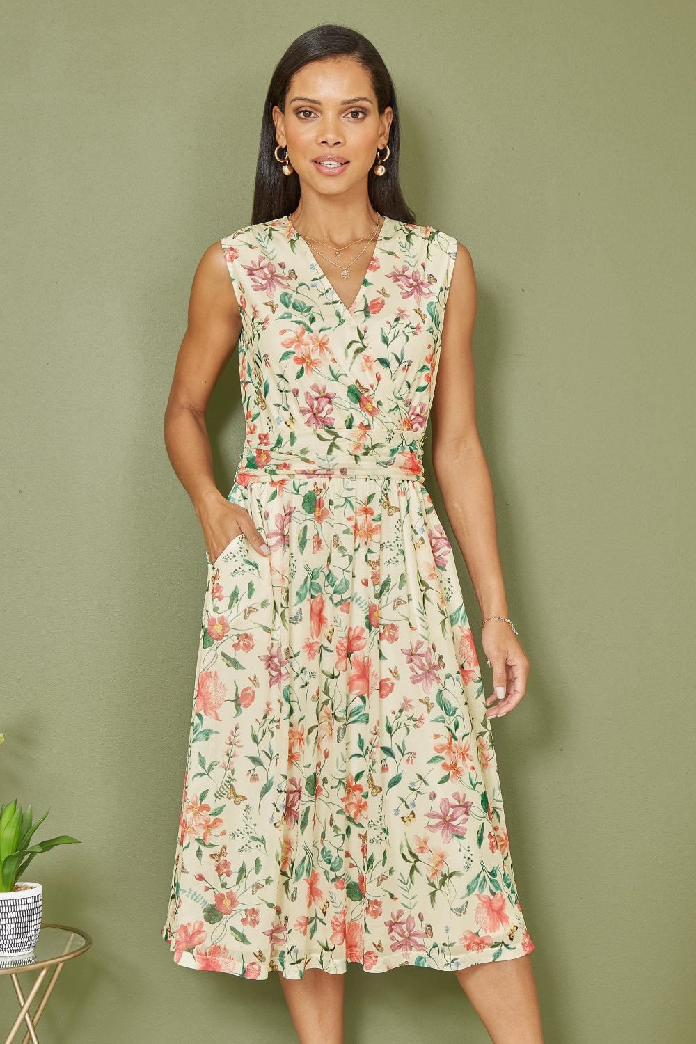 Yumi Ivory Floral Print Mesh Stretch Midi Dress With Pockets Yumi