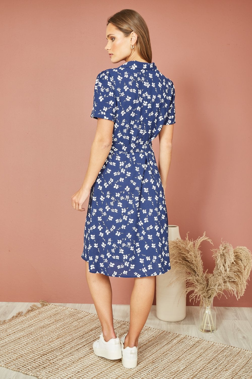 Yumi Navy Daisy Print Retro Shirt Dress Yumi