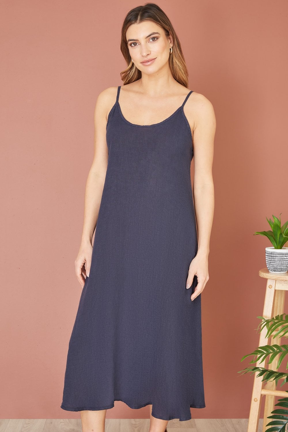 Yumi Navy Italian Linen Relaxed Fit Midi Sundress Yumi