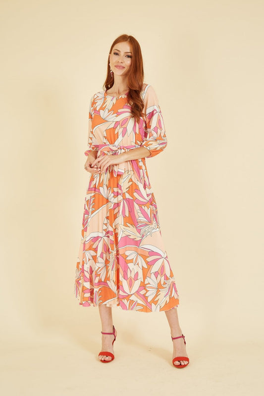 Yumi Orange Abstract Print Pleated Midi Dress Yumi