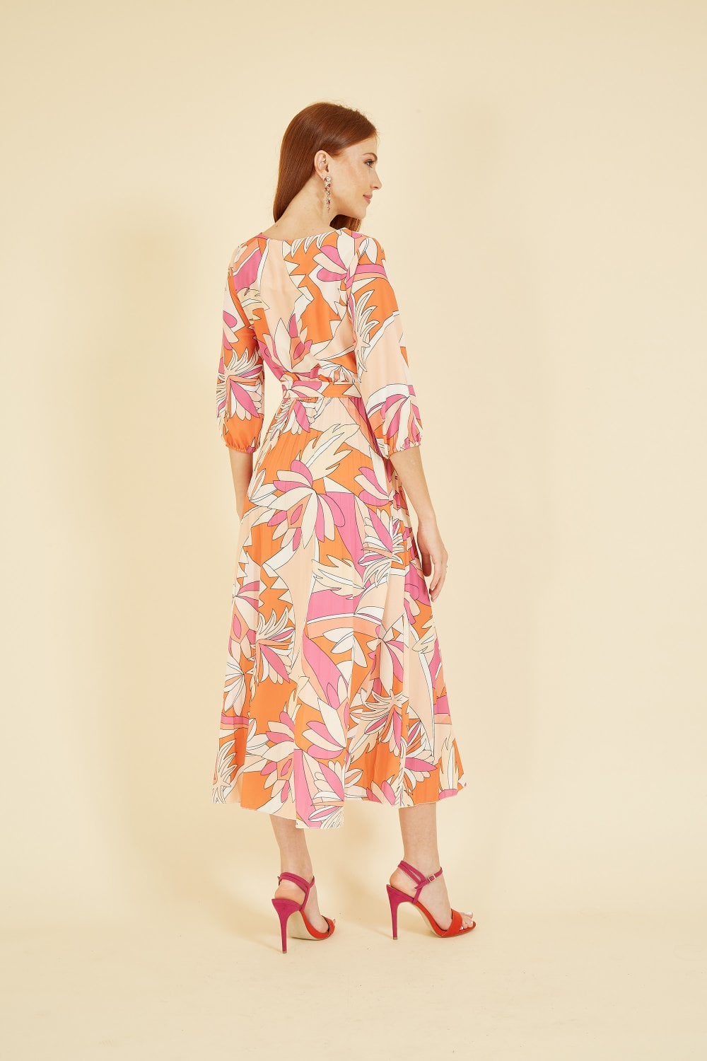 Yumi Orange Abstract Print Pleated Midi Dress Yumi