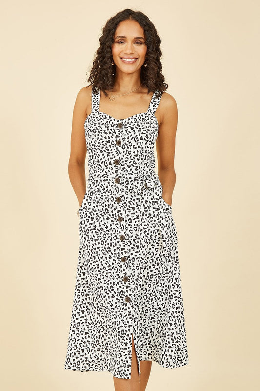 Yumi White Animal Print Button Up Sundress Yumi