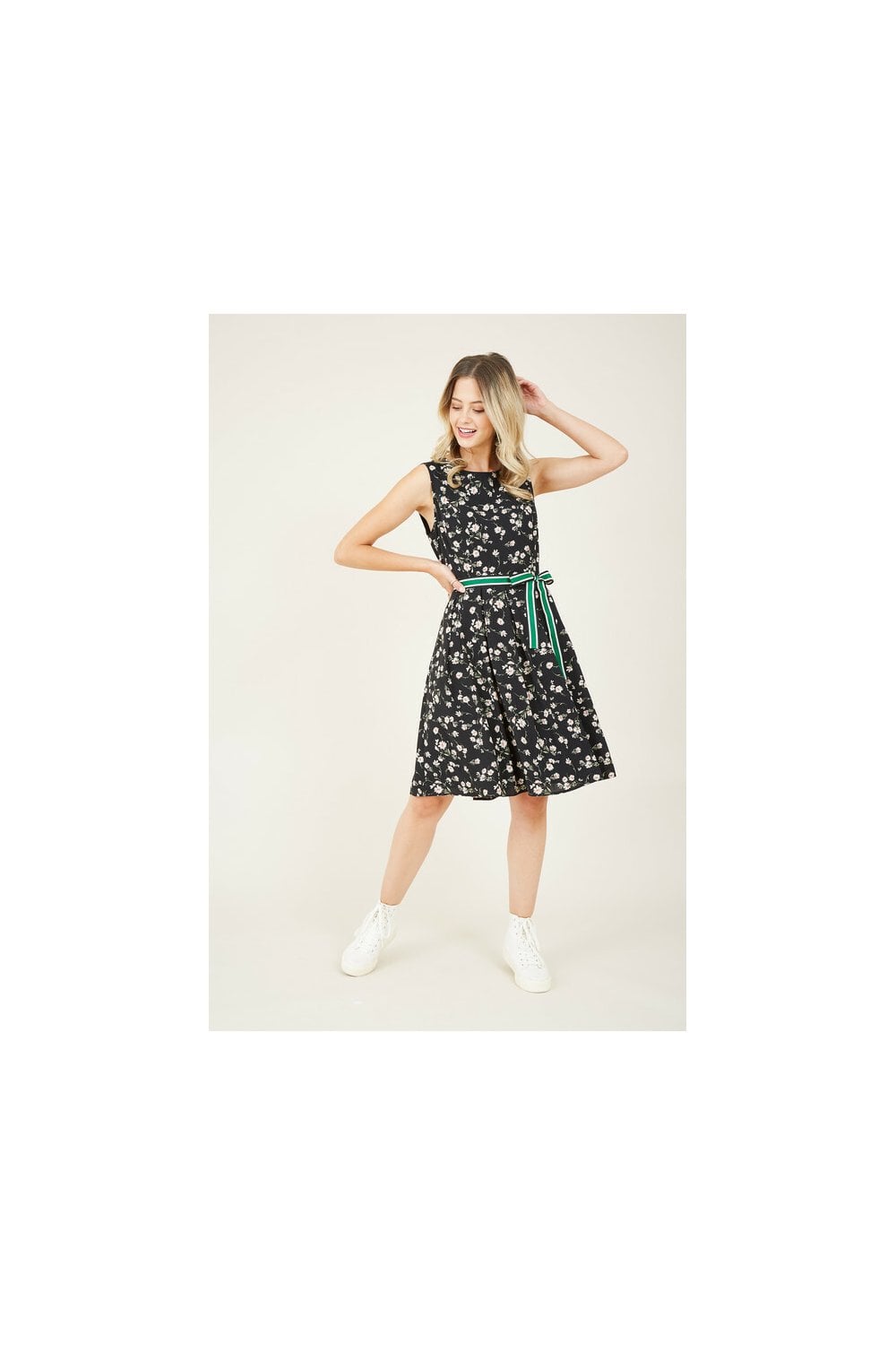 Yumi Black Daisy Skater Dress